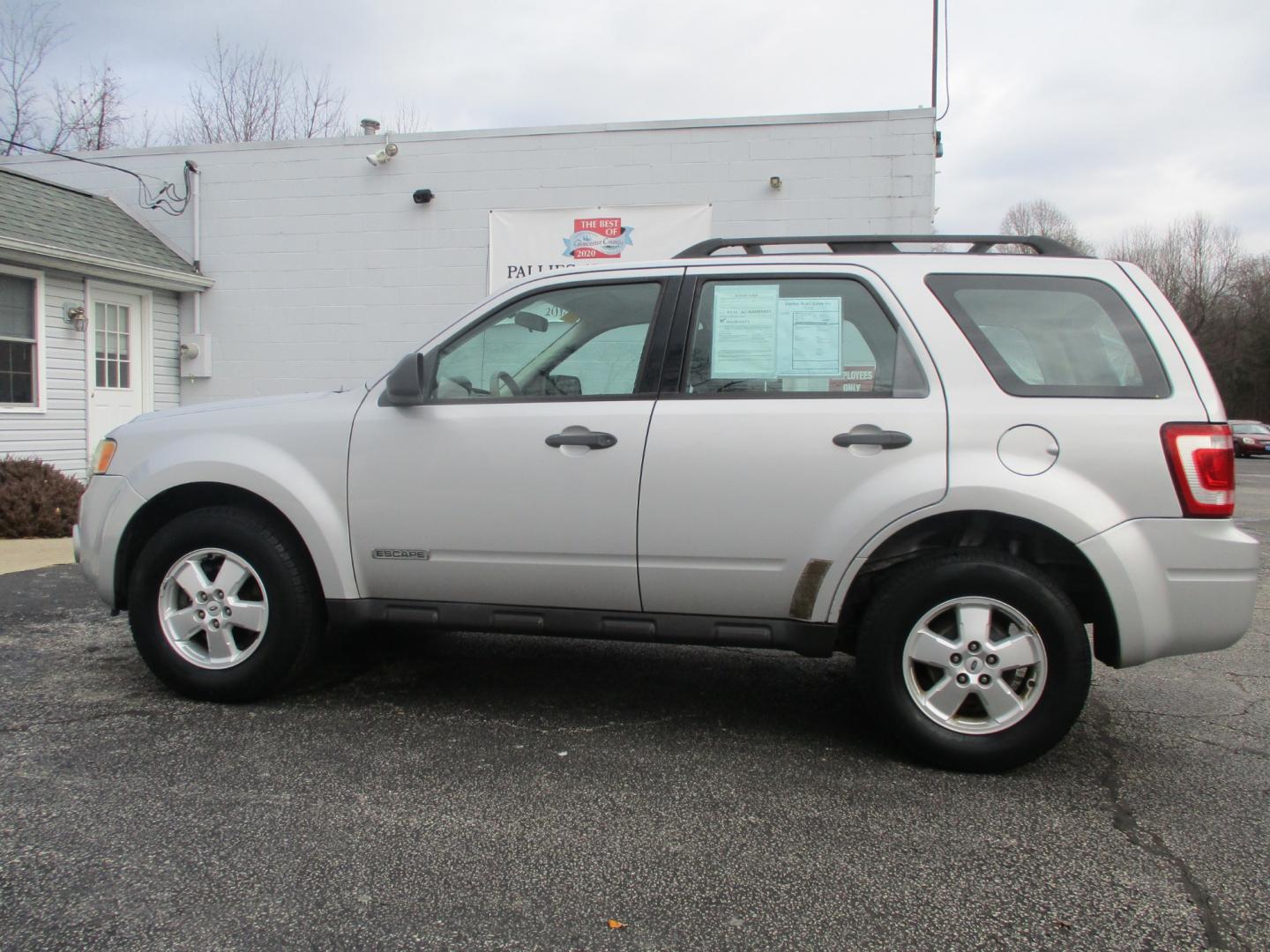 2008 SILVER Ford Escape (1FMCU02Z68K) , AUTOMATIC transmission, located at 540a Delsea Drive, Sewell, NJ, 08080, (856) 589-6888, 39.752560, -75.111206 - Photo#2